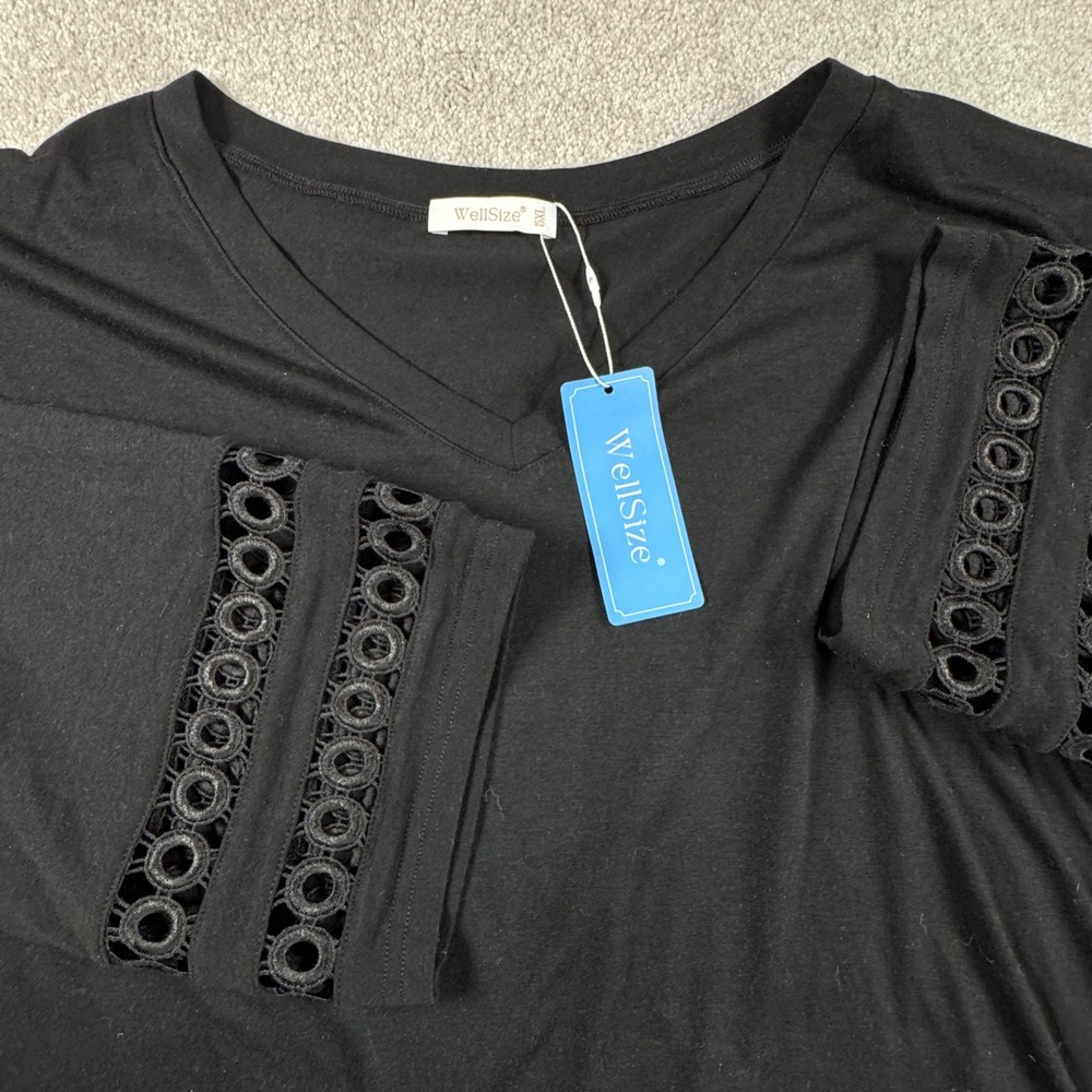 WellSize Womens 5XL Black V-Neck Tunic Top 3/4 Sleeve Crochet Eyelet Trim NWT